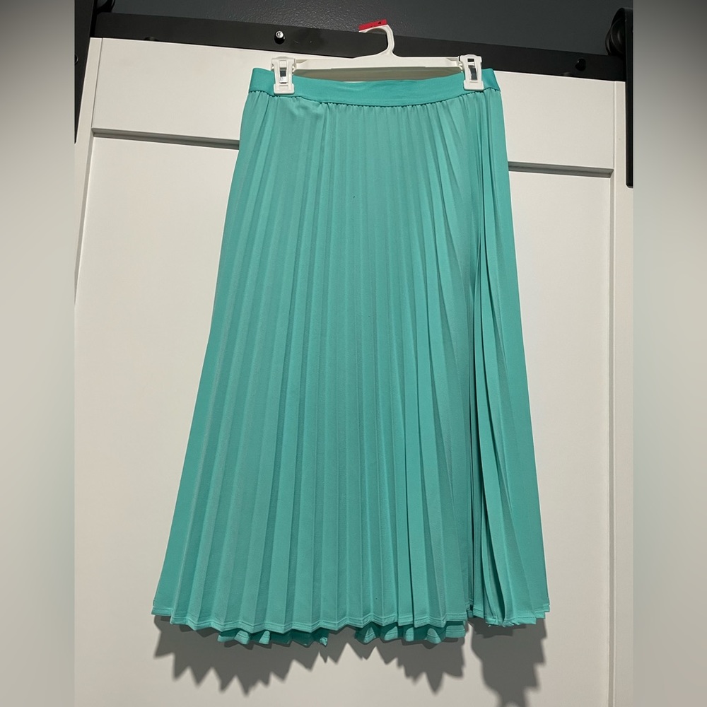 NY&C aqua blue pleated skirt - Size : Small
